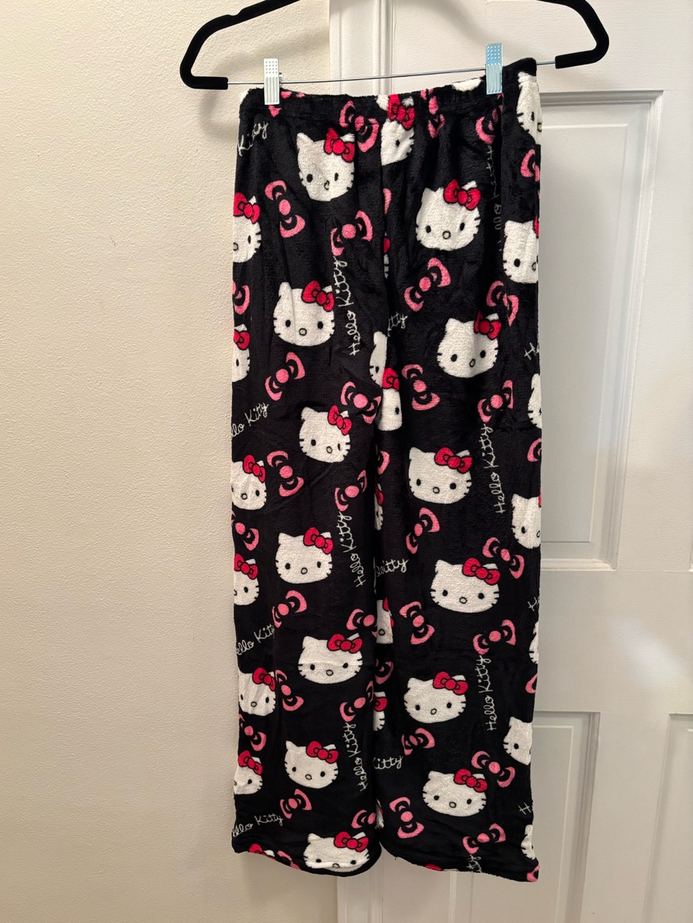 Hello Kitty Black and Pink Girls' Fleece Pajama Pants XXL